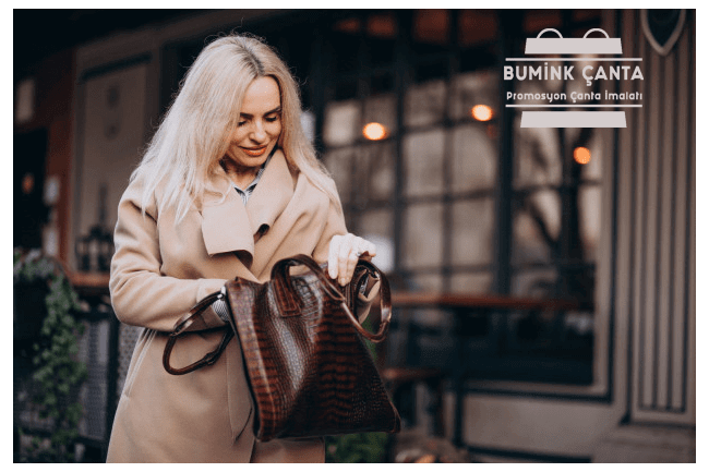 Bayan Çantaları